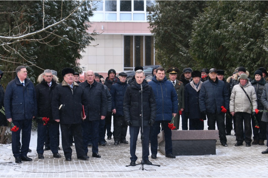 Руководитель проекта бахтин анатолий петрович