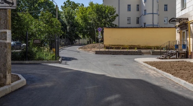В Смоленске завершается благоустройство двух дворов на улице Пржевальского
