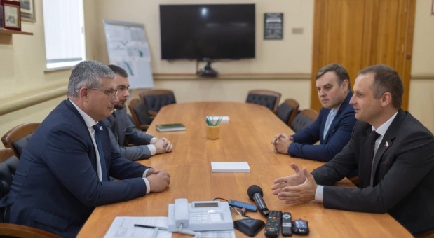 Александр Новиков встретился с депутатом Государственной Думы Сергеем Леоновым