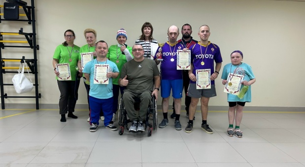Традиционные соревнования по бочча среди людей с ограниченными возможностями здоровья прошли в Смоленске