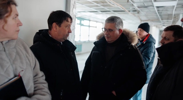 Продолжается ремонт муниципального унитарного трамвайно-троллейбусного предприятия Смоленска