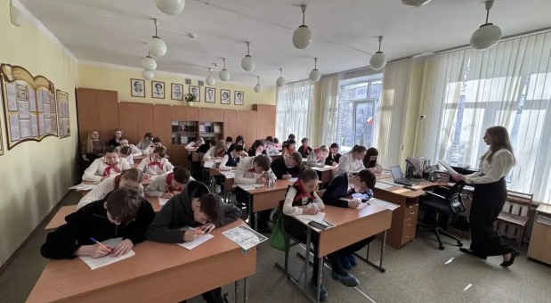 Смоляне отмечают день рождения Юрия Алексеевича Гагарина