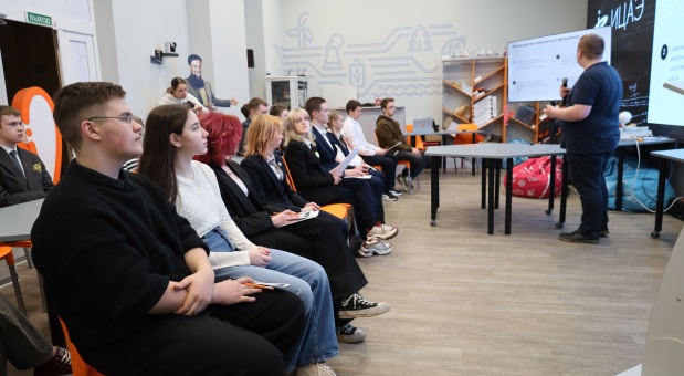 От обогревателя своими руками до плавучего города: в ИЦАЭ Смоленска прошёл «Science talks. Дети»