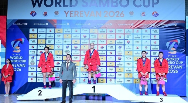 Самбистка из Смоленска одержала победу на Кубке мира по боевому самбо в Ереване