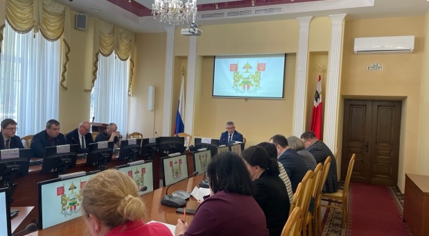 На общегородской планерке под председательством Александра Новикова рассмотрели ключевые вопросы городского хозяйства
