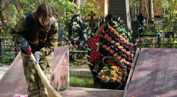 Юных смолян приглашает волонтерский корпус