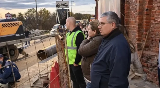 В Смоленске устранили коммунальную аварию в центре города 