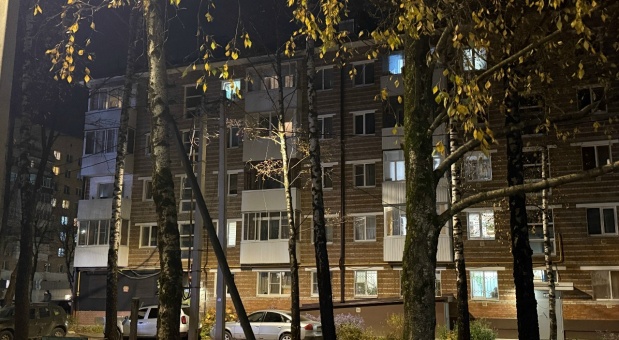 Александр Новиков проверил обустройство наружного освещения дворовых территорий