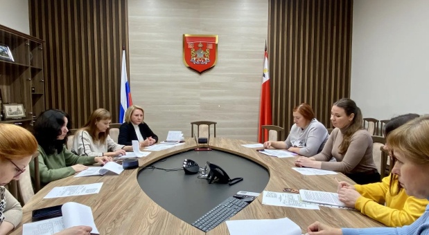 Прошло очередное заседание комиссии по противодействию коррупции в Администрации города Смоленска